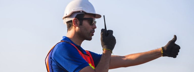 Best Construction Radios for Tough Environments: Two-Way Radios for 2024