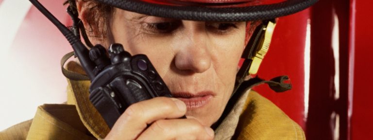 Emergency Two-Way Radios: Key Features to Look for in 2024