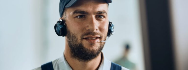 Choosing the Right Two-Way Radio Headset with Mic: A Comprehensive Guide